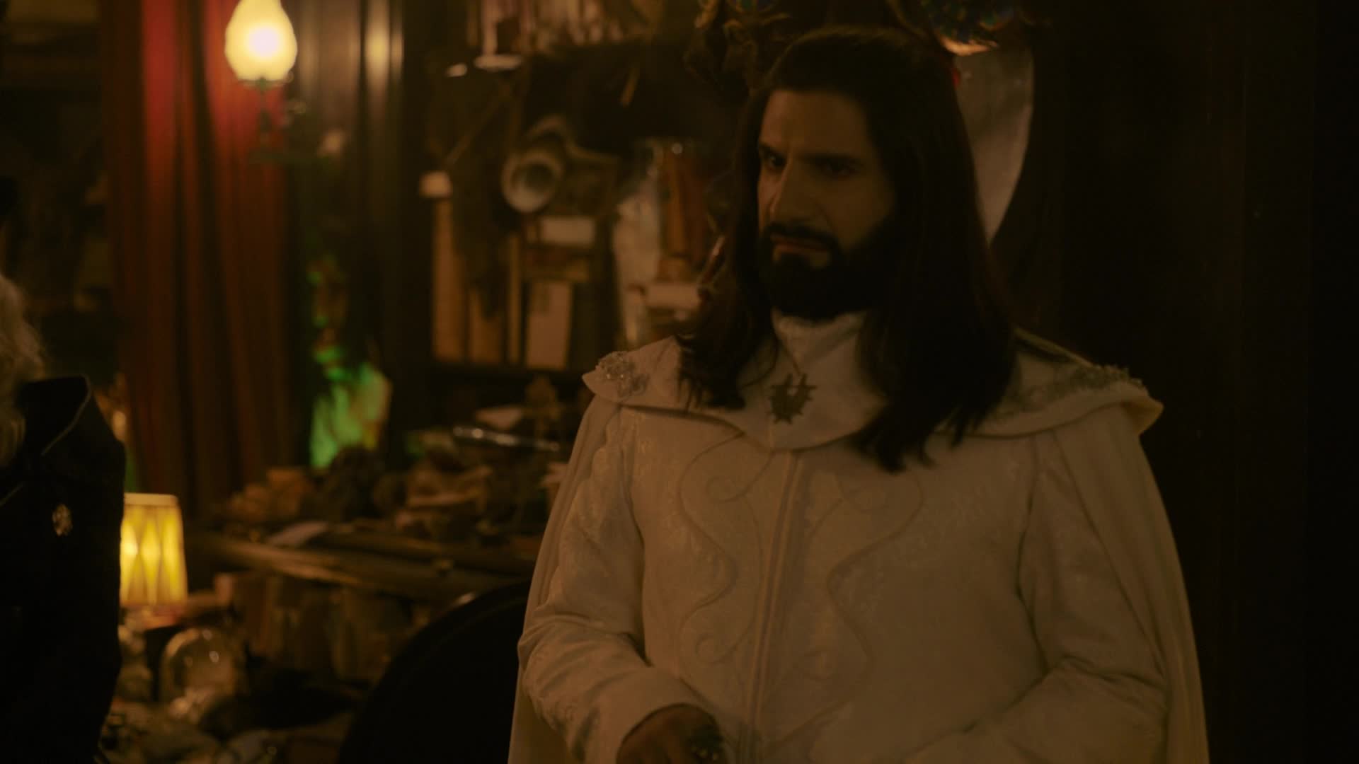 What We Do in the Shadows S03E05 The Chamber of Judgement 1080p AMZN WEBRip DDP5 1 x264 NTb TGx