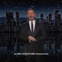 Jimmy Kimmel 2021 12 06 Jennifer Aniston 720p WEB H264 JEBAITED TGx