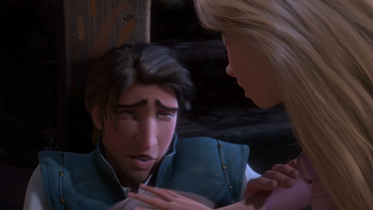 Tangled 2010 720p BluRay 999MB HQ x265 10bit GalaxyRG