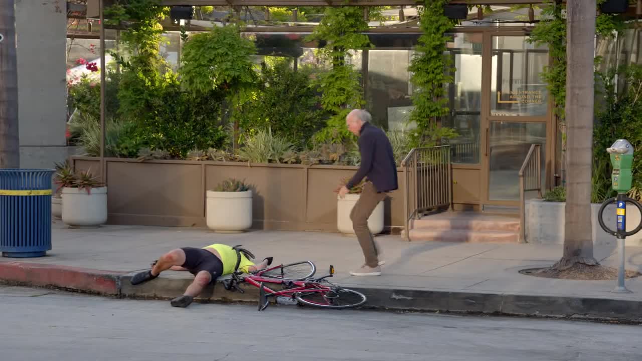 Curb Your Enthusiasm S11E09 720p WEB x265 MiNX TGx