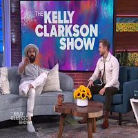 The Kelly Clarkson Show 2022 01 31 Derek Hough 480p x264 mSD TGx