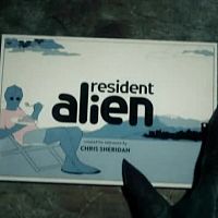 Resident.Alien.S02E04.Radio.Harry.XviD-AFG[TGx]
