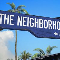 The.Neighborhood.S04E13.1080p.HEVC.x265-MeGusta[TGx]