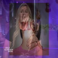 The Kelly Clarkson Show 2022 02 28 Kit Hoover 480p x264 mSD TGx