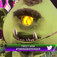 The.Masked.Singer.S07E01.720p.WEB.h264-BAE[TGx]