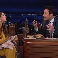 Jimmy.Fallon.2022-03-14.WEB.x264-PHOENiX