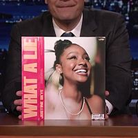 Jimmy Fallon 2022 04 22 WEB x264 PHOENiX