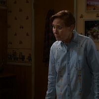 The Conners S04E20 A Judge and A Priest Walk Into A Living Room 1080p AMZN WEBRip DDP5 1 x264 NTb TGx