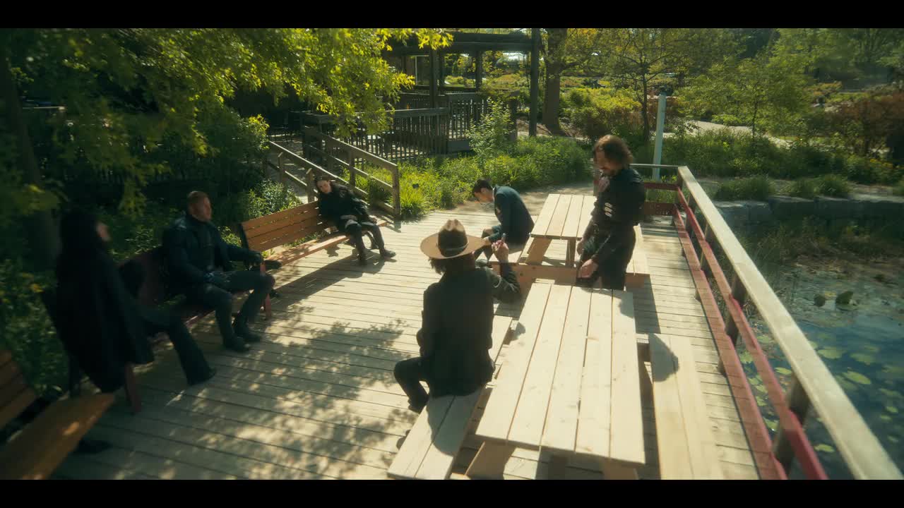 The Umbrella Academy S03 Screen Shots