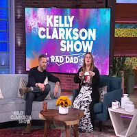 The Kelly Clarkson Show 2022 06 17 Joel McHale 480p x264 mSD TGx