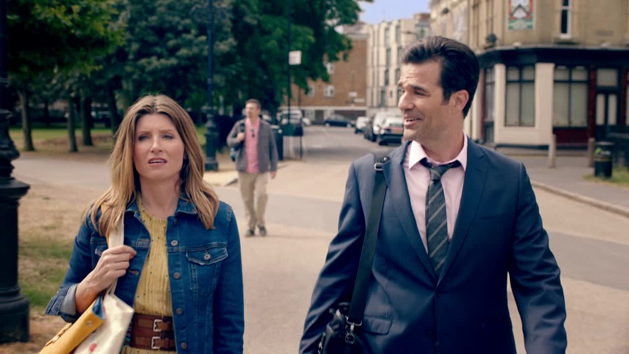 Catastrophe 2015 S04E03 720p WEB H264 DiMEPiECE TGx