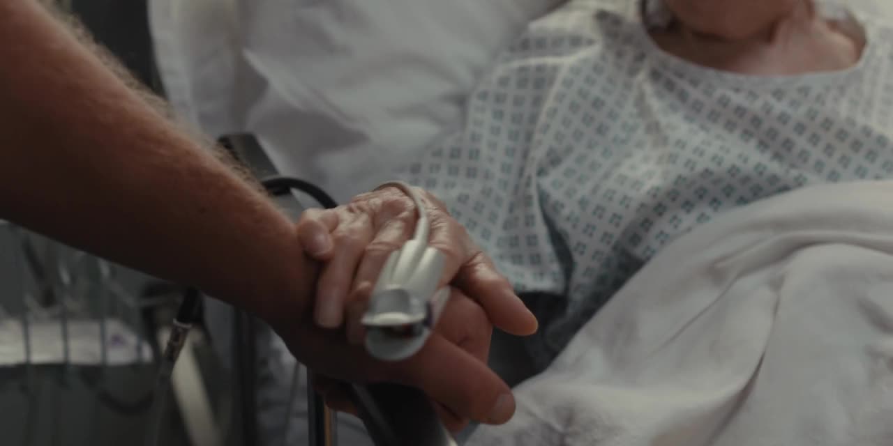 Casualty S37E06 720p HDTV x264 UKTV TGx