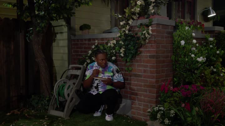 The Neighborhood S05E01 WEB x264 TORRENTGALAXY