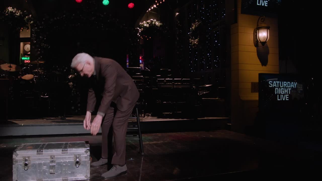 Jimmy Fallon 2022 12 08 Steve Martin 720p WEB h264 KOGi TGx