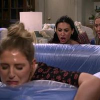 How I Met Your Father S02E02 Midwife Crisis XviD AFG TGx