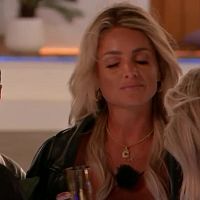 Love.Island.S09E35.HDTV.x264-PHOENiX