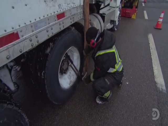 Heavy Rescue 401 S07E05 480p x264 mSD TGx