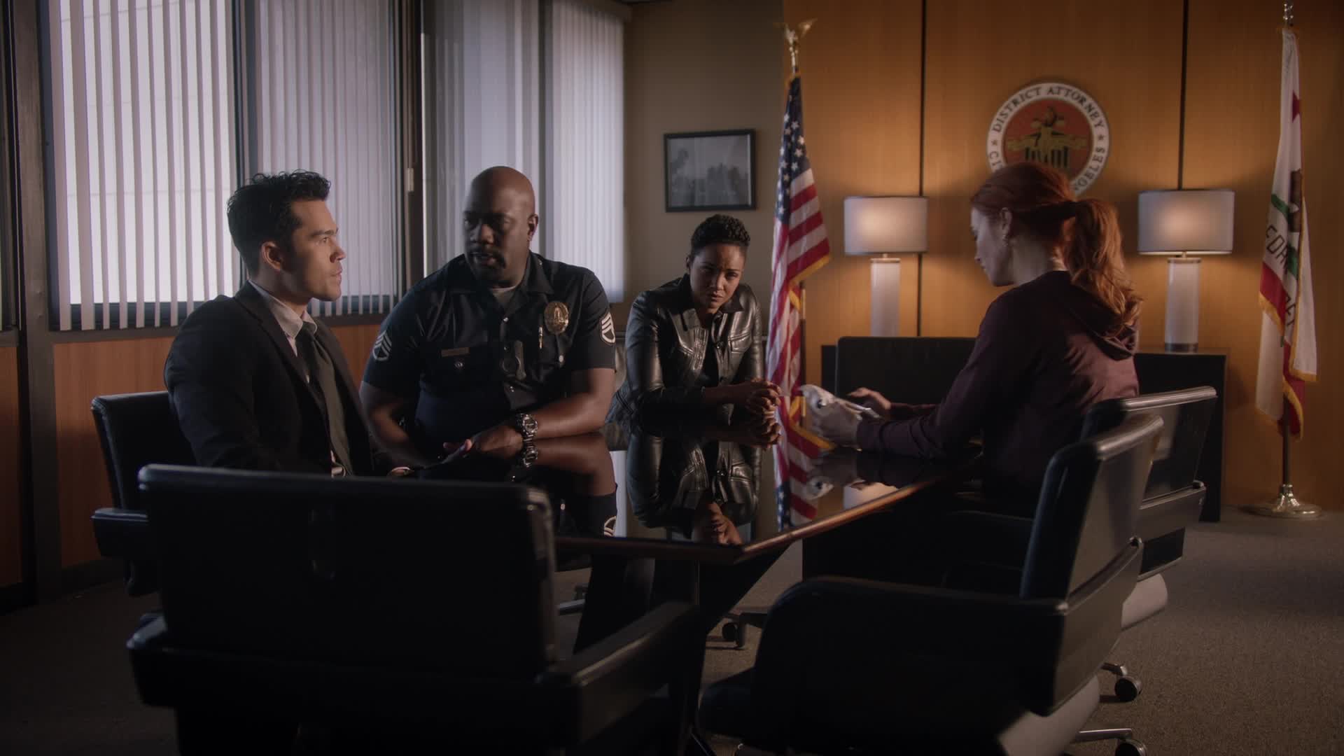 The Rookie S05E17 The Enemy Within 1080p AMZN WEBRip DDP5 1 x264 NTb TGx