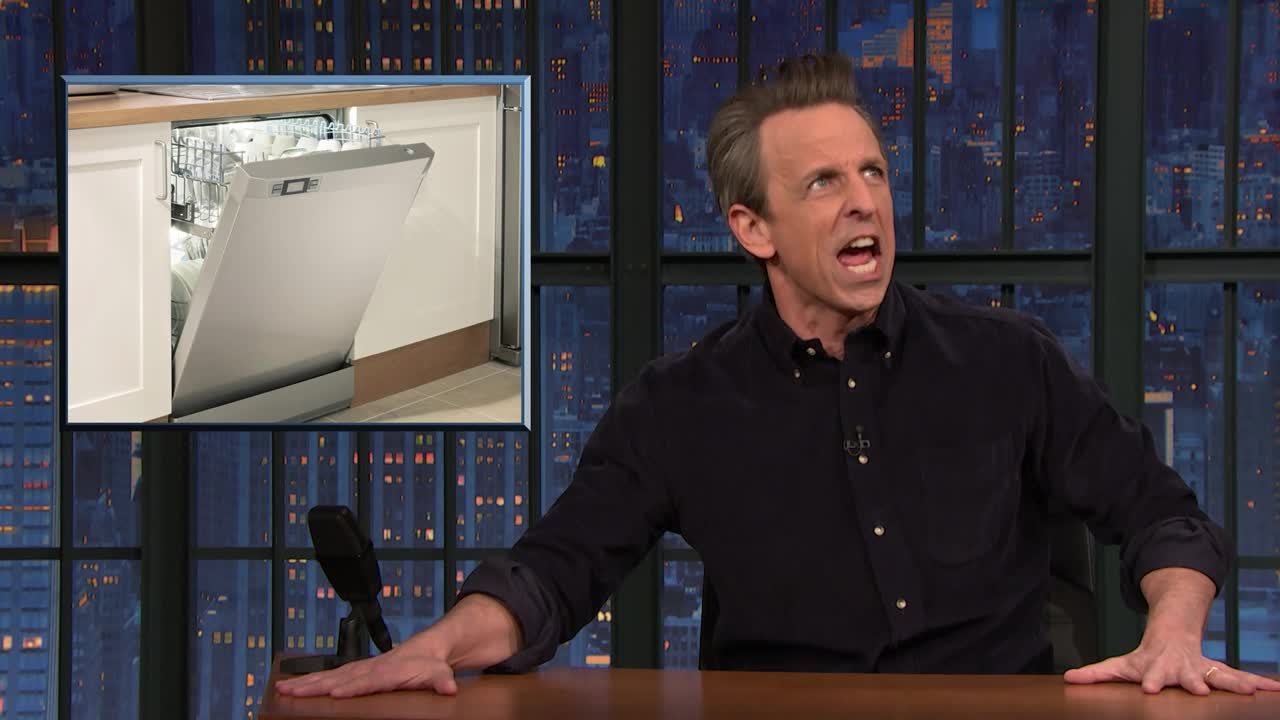 Seth Meyers 2023 03 15 Bryan Cranston 720p WEB H264 GLHF TGx