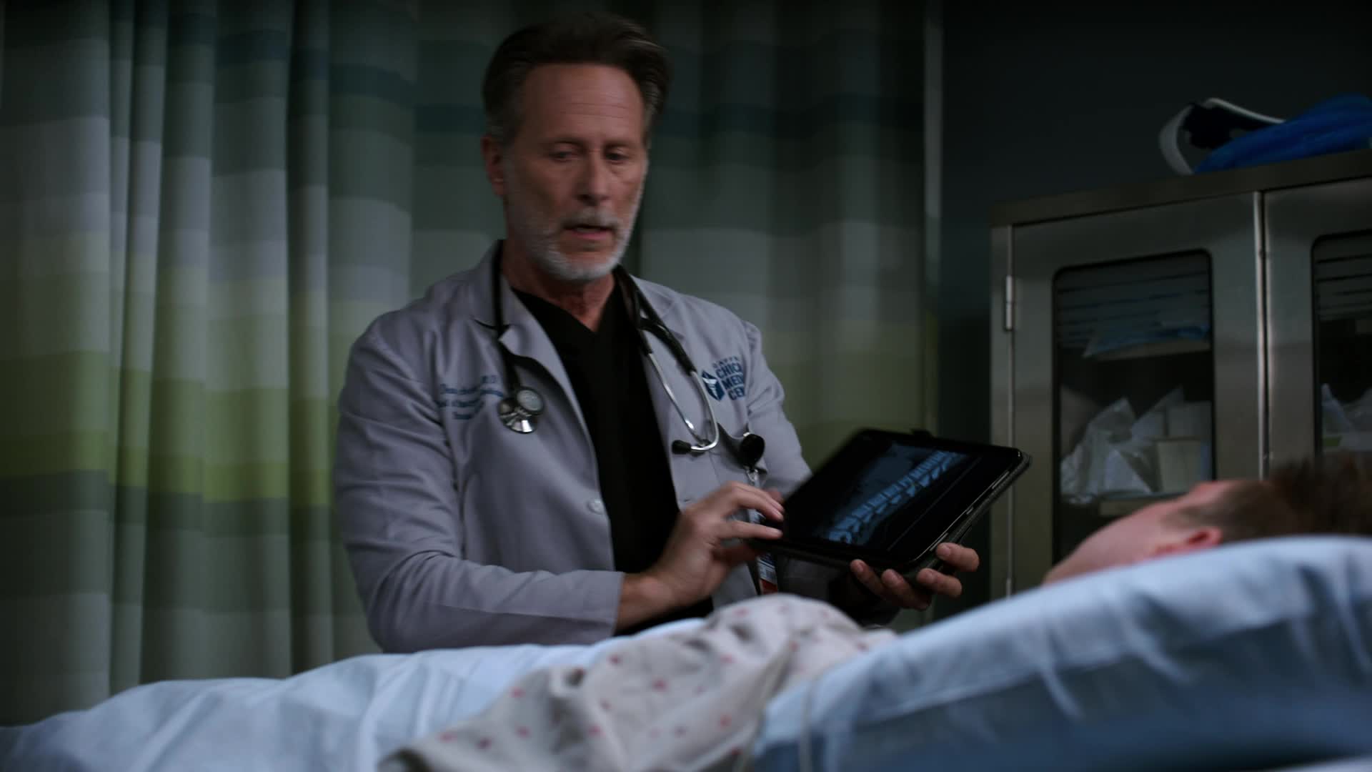 Chicago Med S08E18 I Could See the Writing On the Wall 1080p AMZN WEBRip DDP5 1 x264 KiNGS TGx