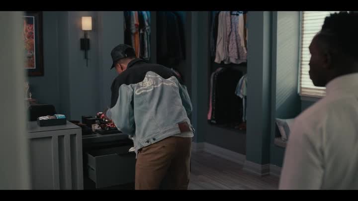 Bel Air S02E09 WEB x264 TORRENTGALAXY