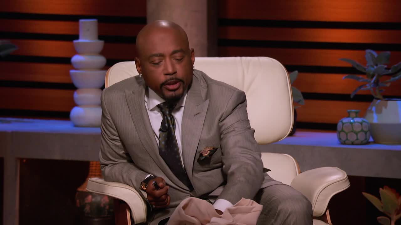 Shark Tank S14E21 720p WEB h264 EDITH TGx