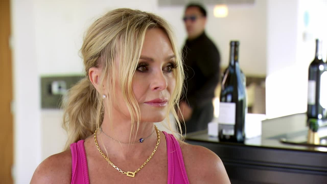 The Real Housewives of Orange County S17E02 Friendship Overboard 720p AMZN WEB DL DDP2 0 H 264 NTb T