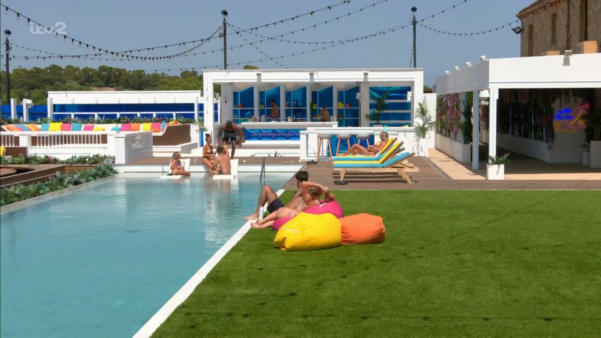 Love Island S10E48 Unseen Bits 1080p HDTV H264 DARKFLiX TGx