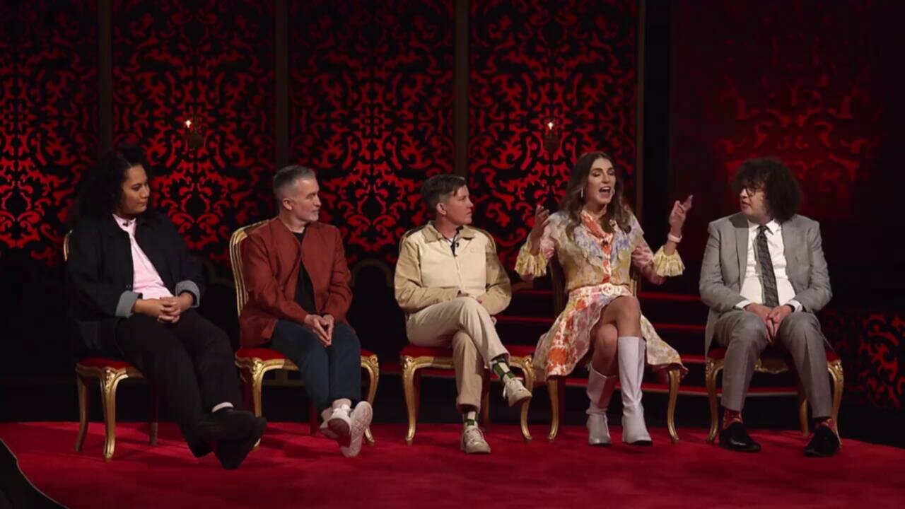 Taskmaster NZ S04E03 Everyone is Just a Teal Dress 720p TVNZ WEB DL AAC2 0 H 264 NTb TGx