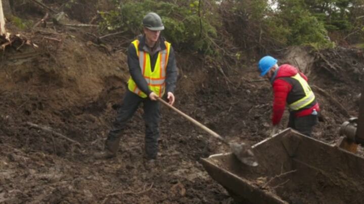 The Curse of Oak Island S11E00 WEB x264 TORRENTGALAXY