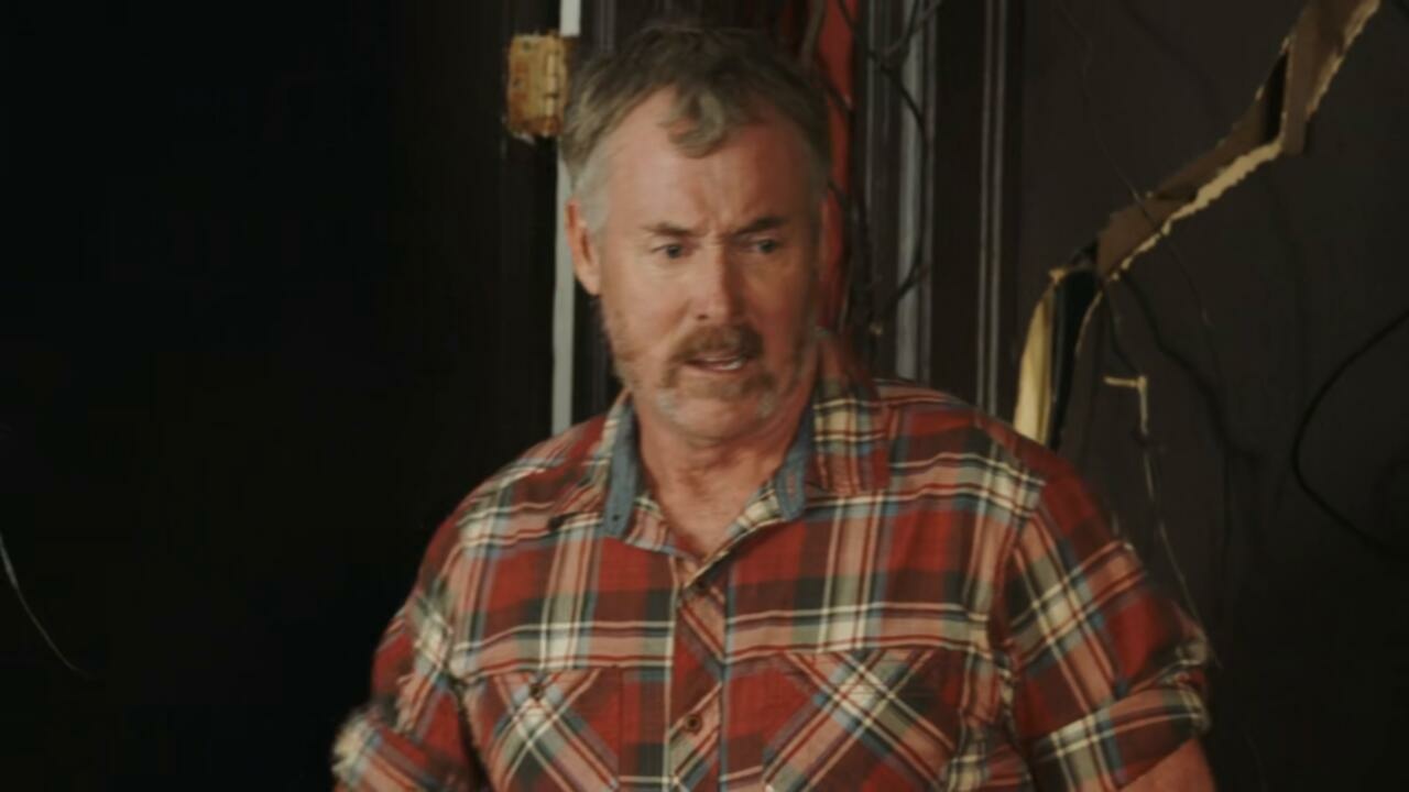 Stan Against Evil S02E02 720p WEB x265 MiNX TGx