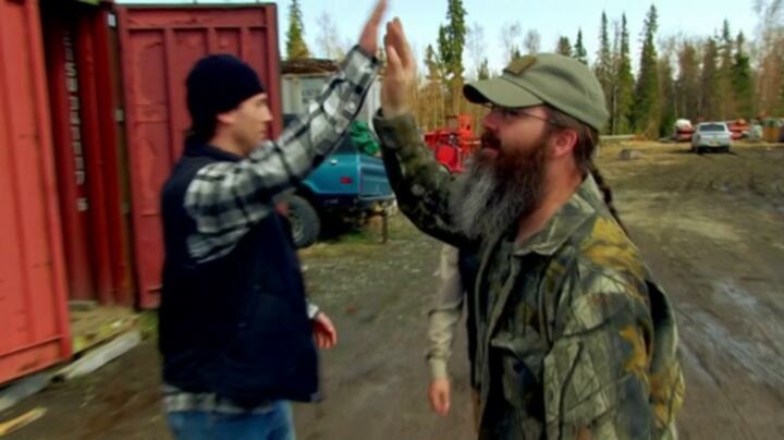 Alaska Monsters S01E01 WEB x264 TORRENTGALAXY