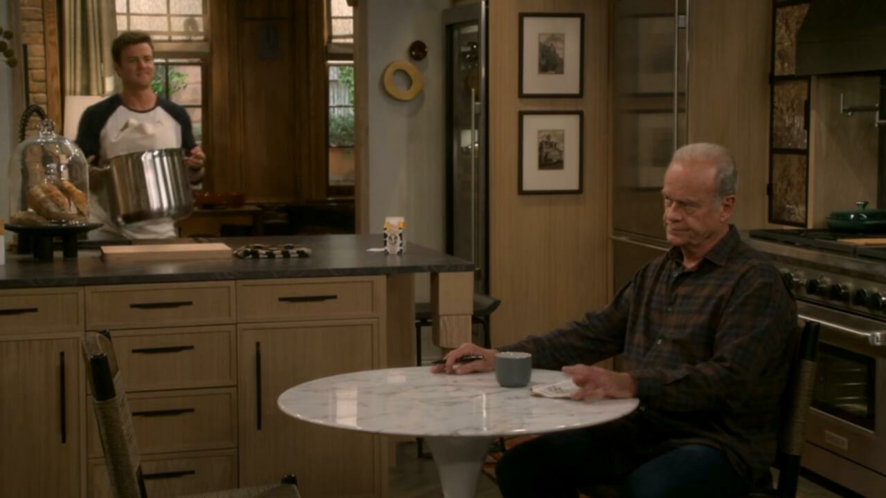 Frasier 2023 S01E04 720p WEB x265 MiNX TGx