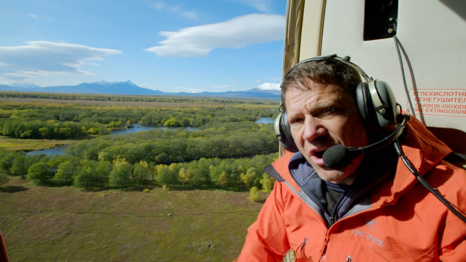 Expedition with Steve Backshall S02E06 Expedition Unseen 1080p AMZN WEB DL DDP2 0 H 264 NTb TGx