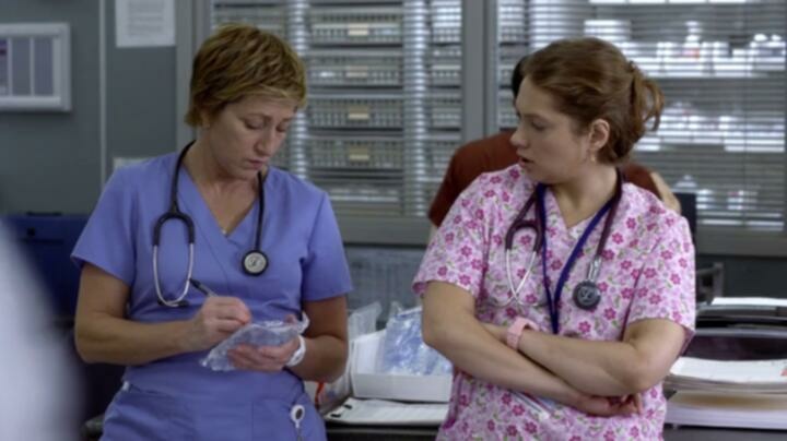 Nurse Jackie S03E09 BluRay x264 TORRENTGALAXY