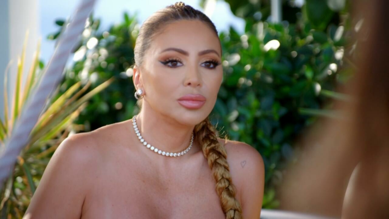 The Real Housewives of Miami S06E12 Sink or Swim 720p AMZN WEB DL DDP2 0 H 264 NTb TGx