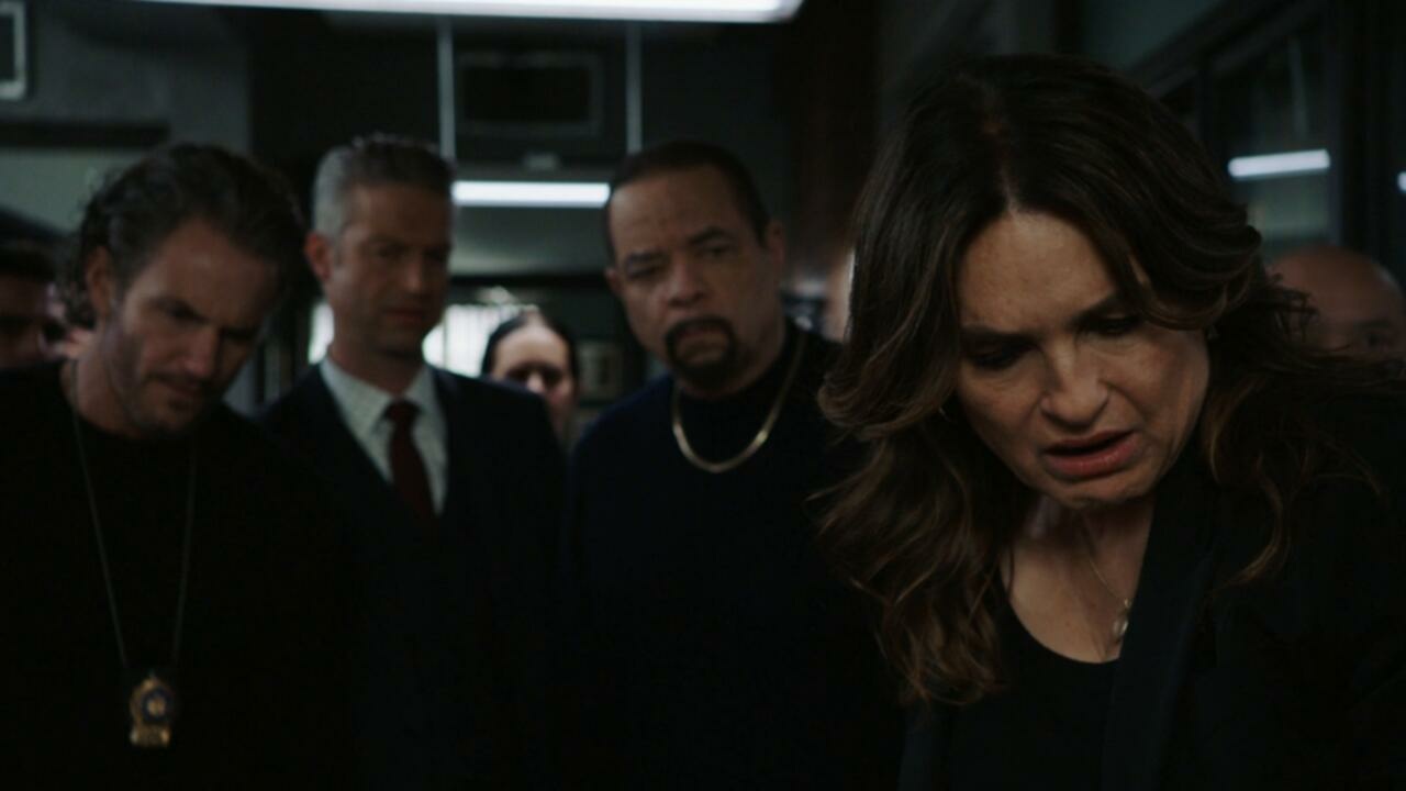 Law and Order Special Victims Unit S25E01 Tunnel Blind 720p AMZN WEB DL DDP5 1 H 264 NTb TGx