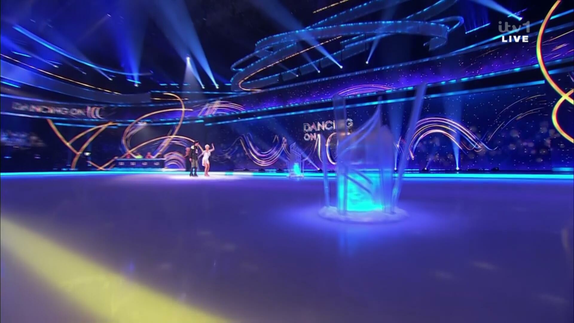 Dancing on Ice S16E03 1080p HDTV H264 DARKFLiX TGx