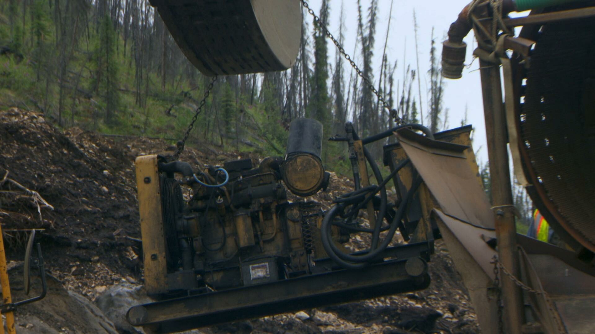 Yukon Gold S03E03 1080p AMZN WEB DL DD2 0 H 264 NTb TGx