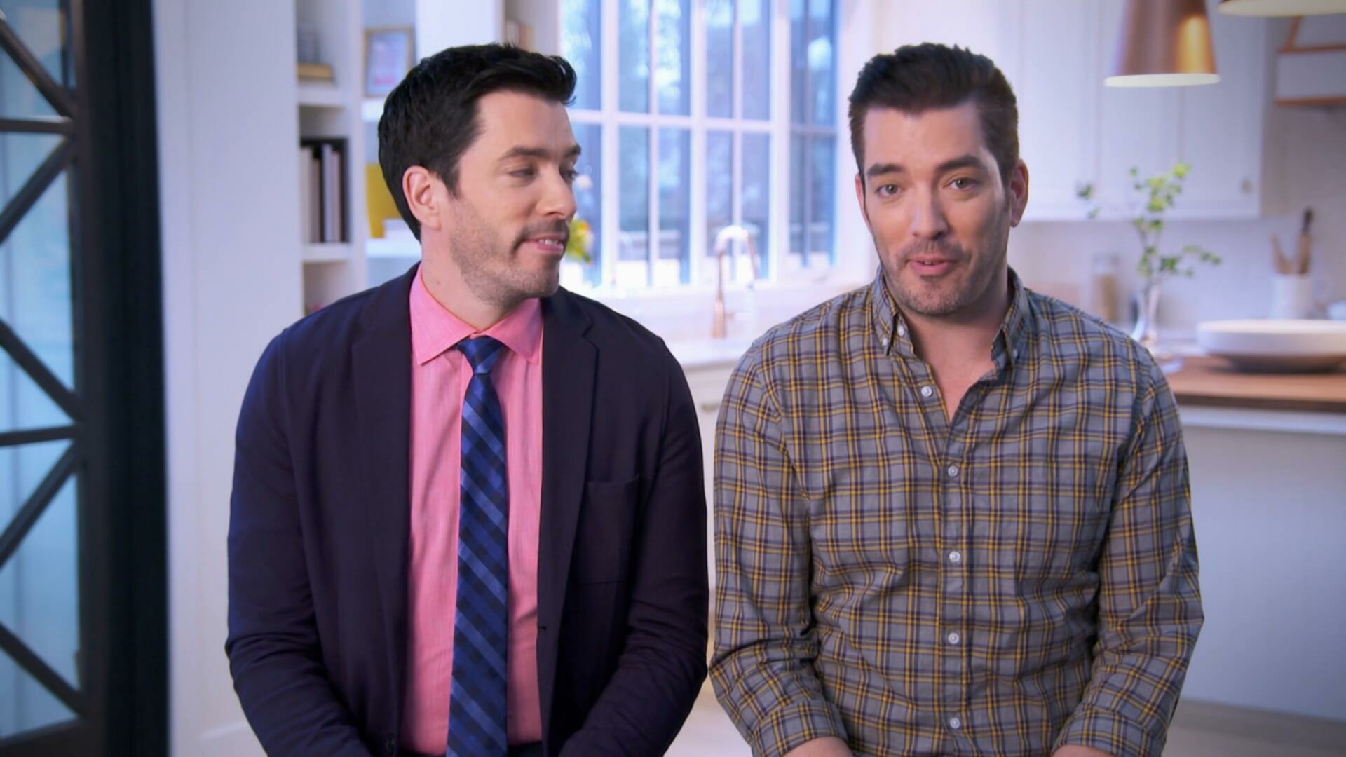 Property Brothers S00E21 Hall of Fame 1080p MAX WEB DL DDP2 0 H 264 NTb TGx