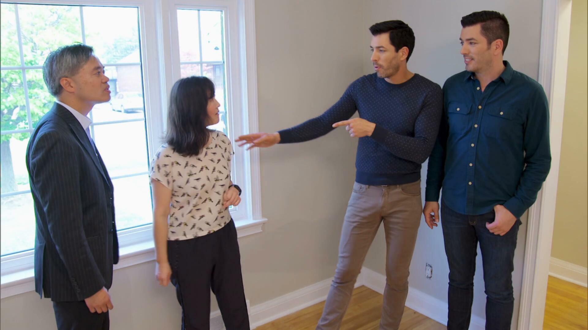 Property Brothers S12E07 Floored by the Renovation Julie and Patrick 1080p MAX WEB DL DDP2 0 H 264 N