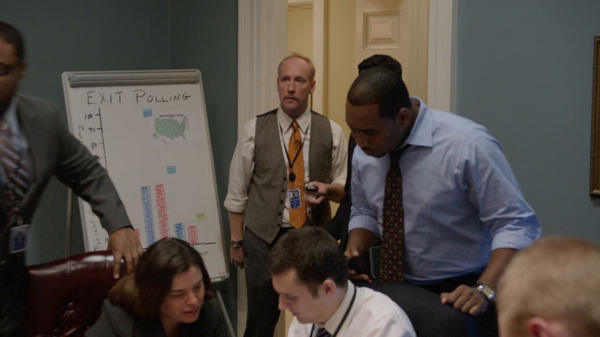 Veep S02E01 1080p HMAX WEB DL DD 5 1 x264 ADWeb TGx