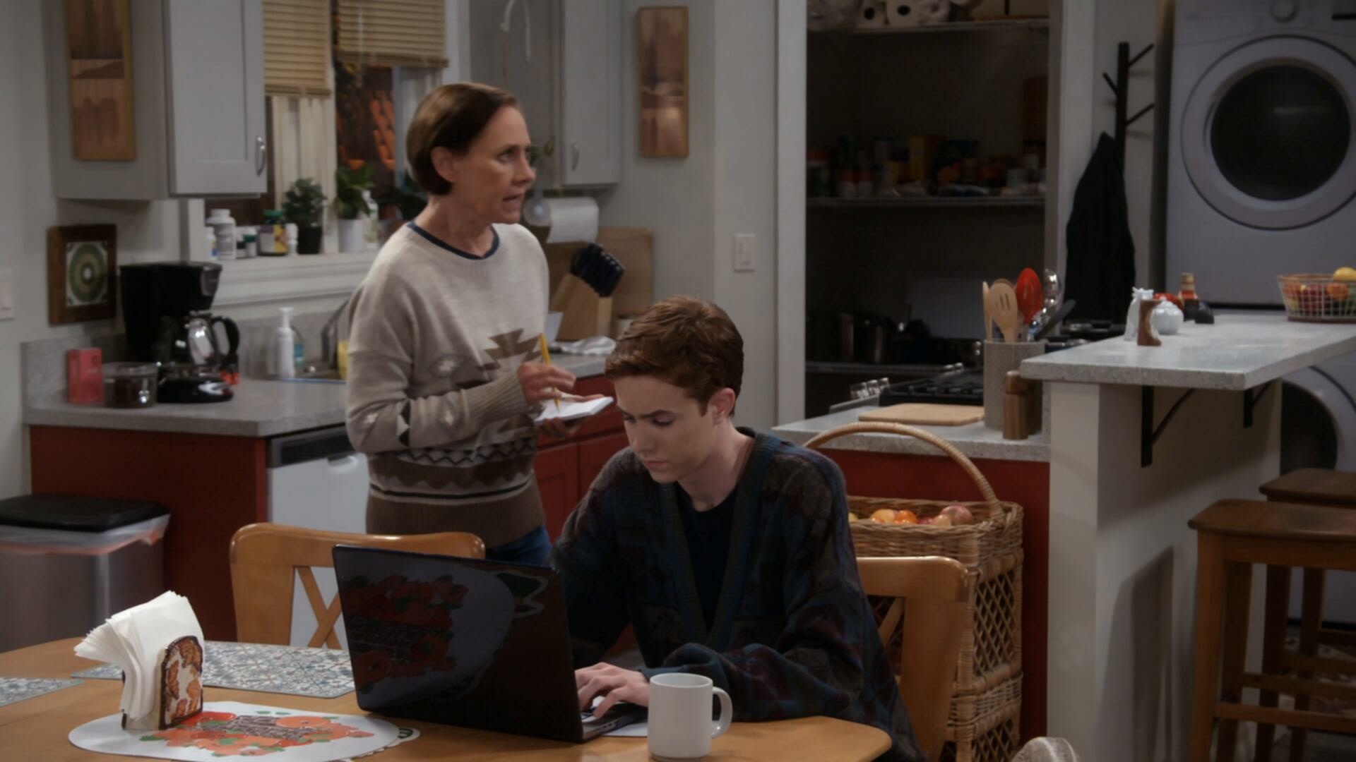The Conners S06E10 Campaign U Turn and a Hard Write 1080p AMZN WEB DL DDP5 1 H 264 NTb TGx