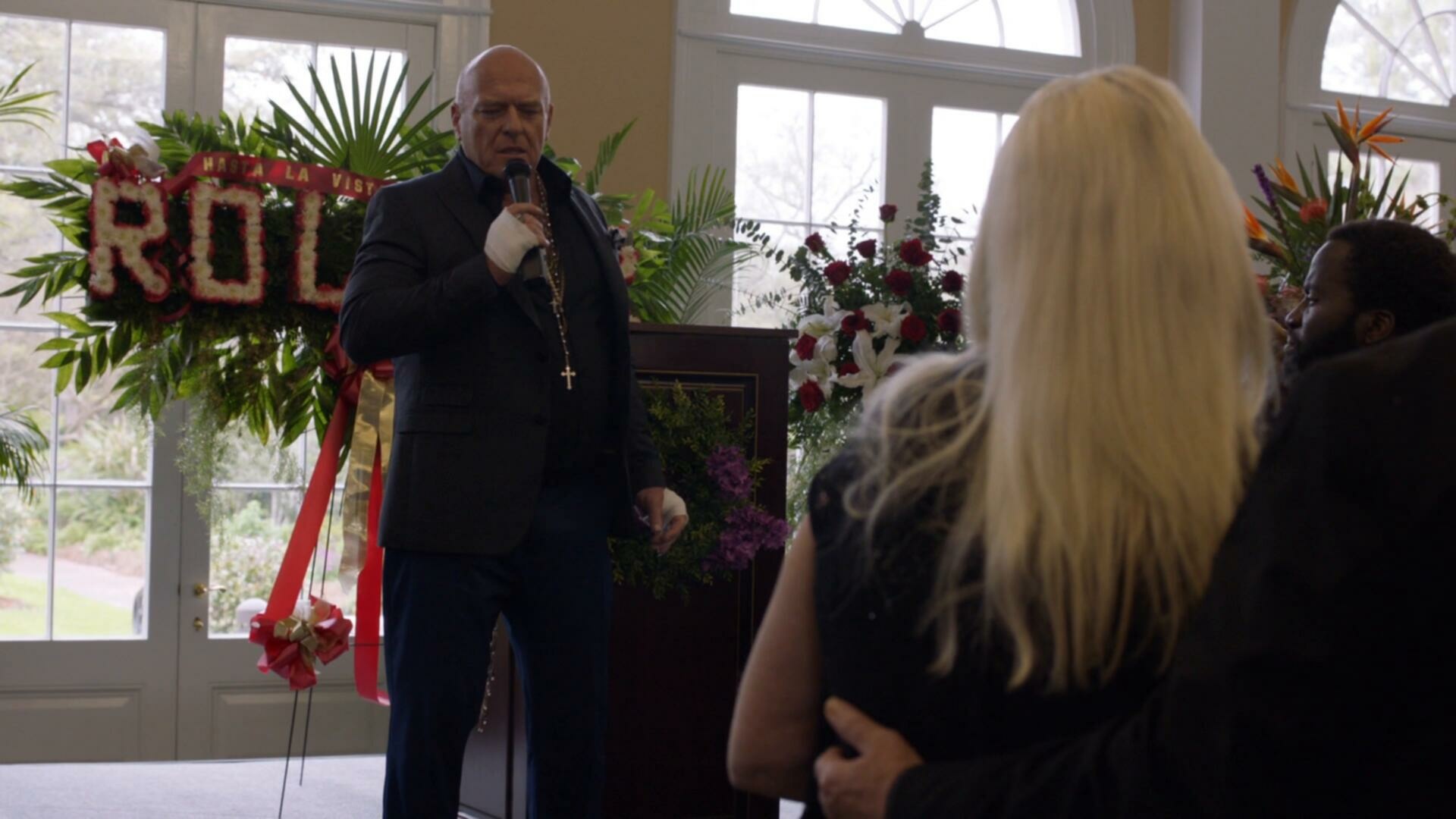 Claws S01E02 Funerary 1080p AMZN WEB DL DDP5 1 H 264 ViSUM TGx