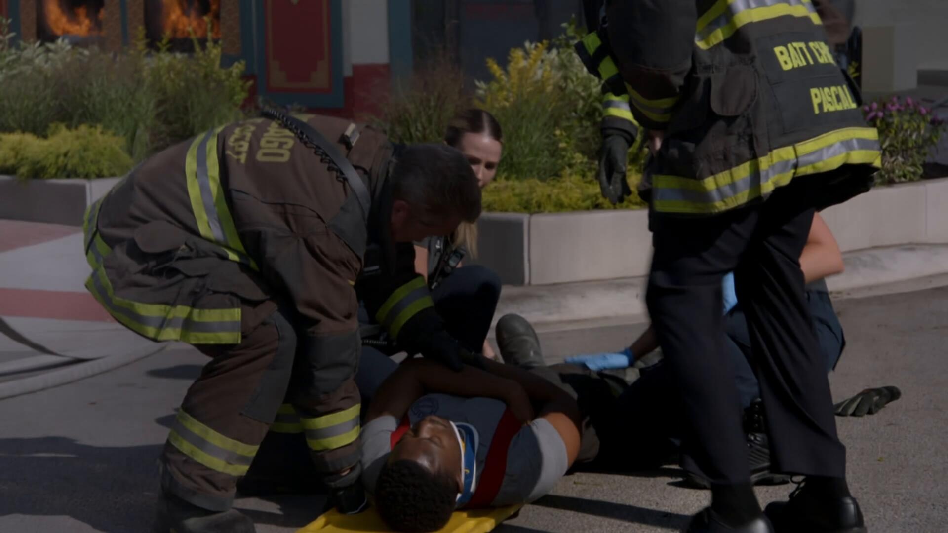 Chicago Fire S13E03 All Kinds Of Crazy 1080p AMZN WEB DL DDP5 1 H 264 KiNGS TGx