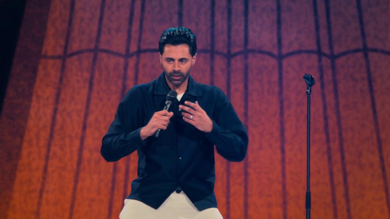 Hasan Minhaj Off With His Head 2024 720p NF WEBRip 800MB x264 GalaxyRG