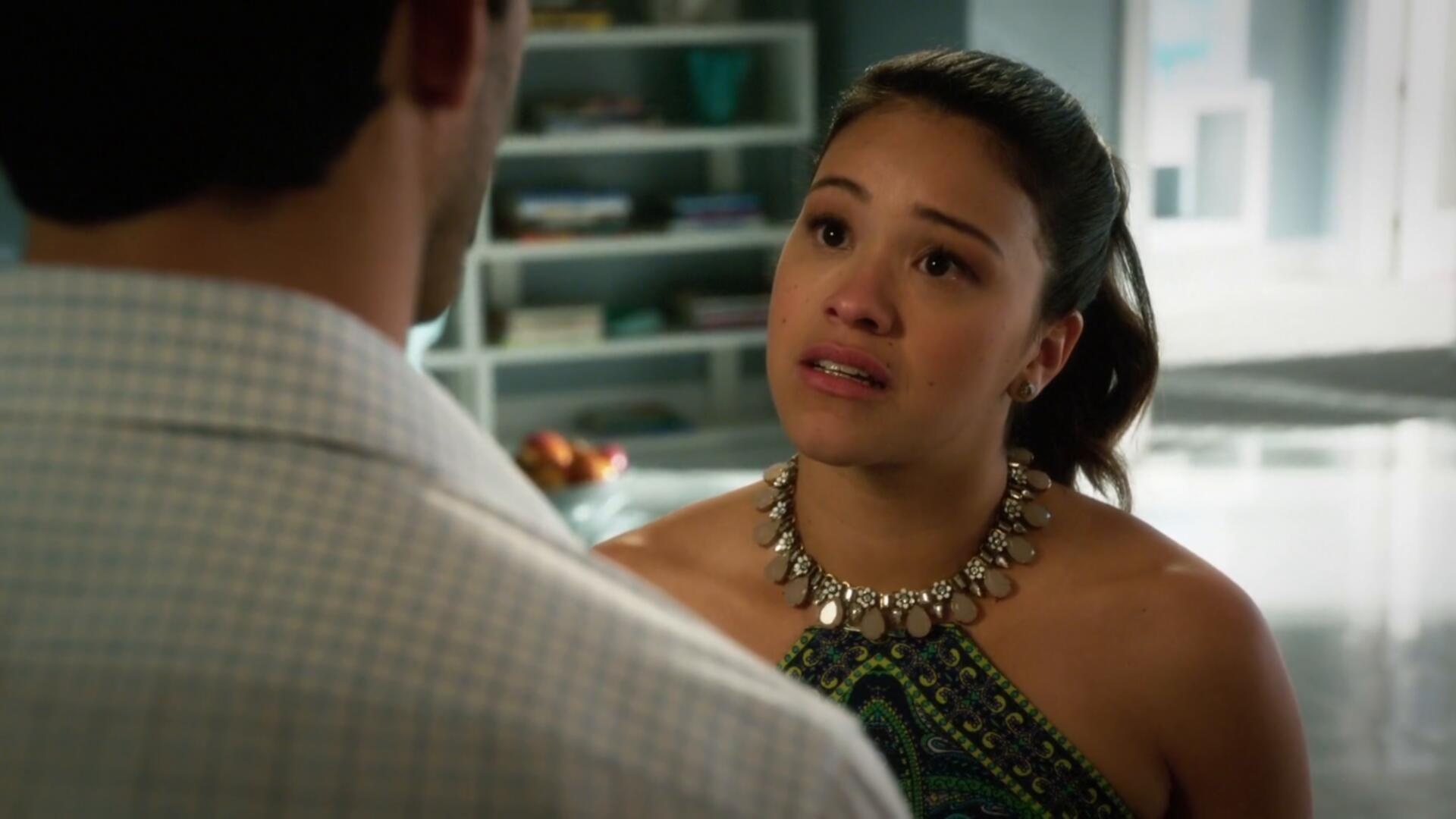 Jane the Virgin S01E15 Chapter Fifteen 1080p WEB DL DD5 1 H 264 NTb TGx