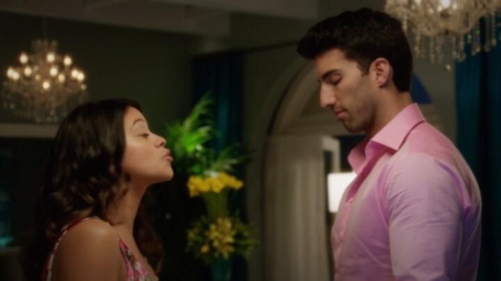 Jane the Virgin S01E14 WEB x264 TORRENTGALAXY