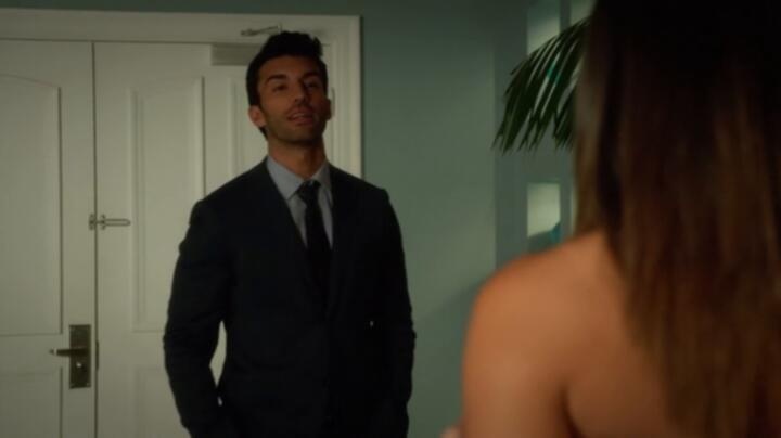 Jane the Virgin S01E09 WEB x264 TORRENTGALAXY