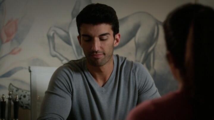 Jane the Virgin S01E10 WEB x264 TORRENTGALAXY